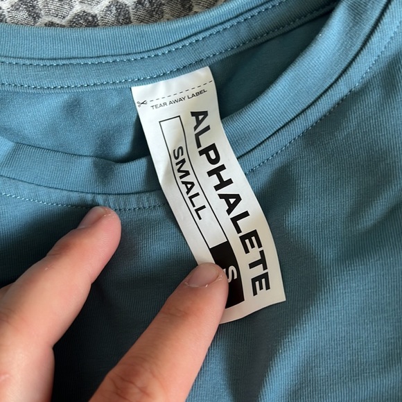 Alphalete core long sleeve crop- Atlantic Blue - Picture 3 of 5